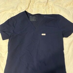Figs Scrub top